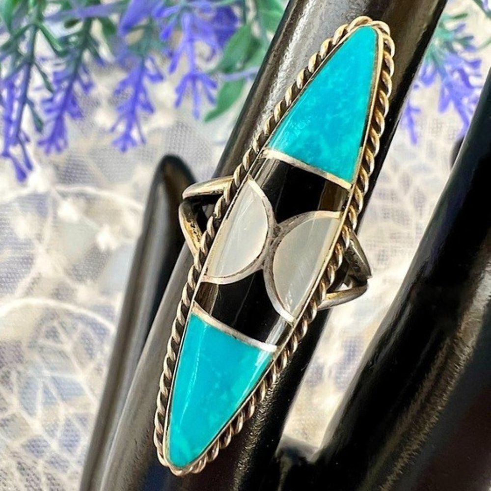 Vintage Signed Turquoise Onyx & Mother of Pearl Inlay Ring